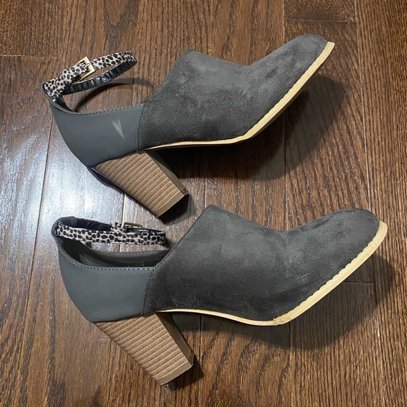 Gray Booties with Ankle Straps - Picture 4 of 8